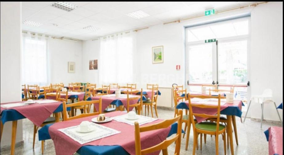 Hotel Silvana Beach Rimini Luaran gambar